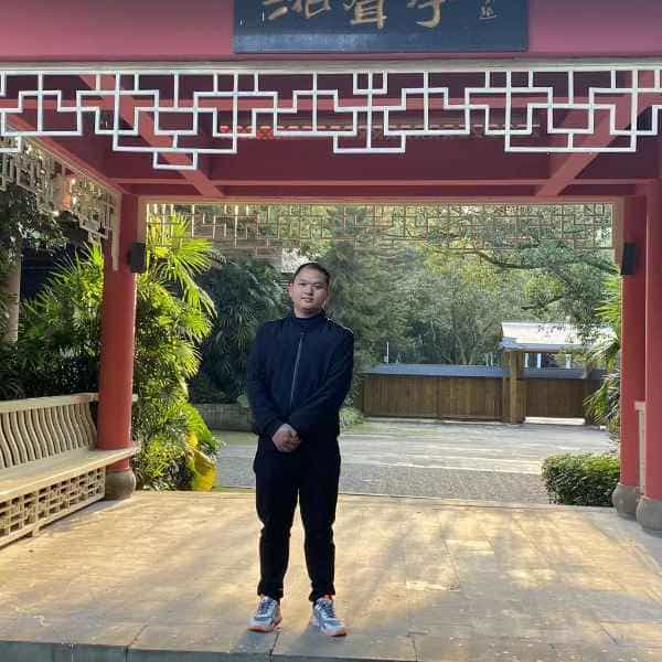 重庆30岁单身帅哥真诚找对象-巴音郭楞蒙古征婚相亲网