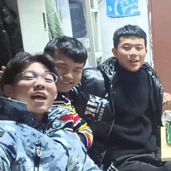 河南27岁单身帅哥真诚找对象-巴音郭楞蒙古征婚相亲网