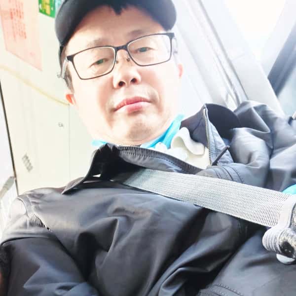 上海56岁单身帅哥真诚找对象-巴音郭楞蒙古征婚相亲网