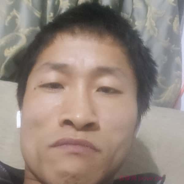河南30岁单身帅哥真诚找对象-巴音郭楞蒙古征婚相亲网