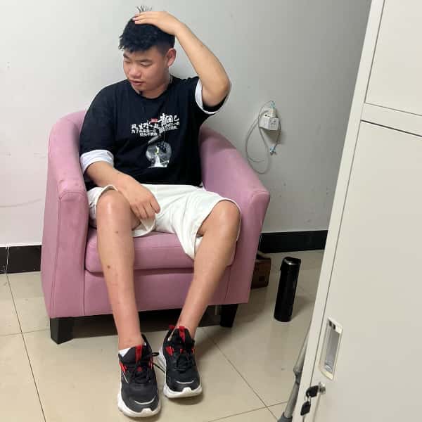 河北26岁单身帅哥真诚找对象-巴音郭楞蒙古征婚相亲网