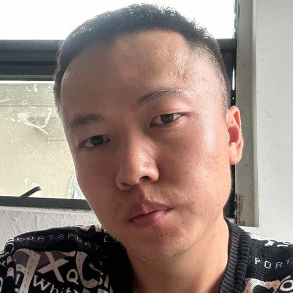 青海32岁单身帅哥真诚找对象-巴音郭楞蒙古征婚相亲网