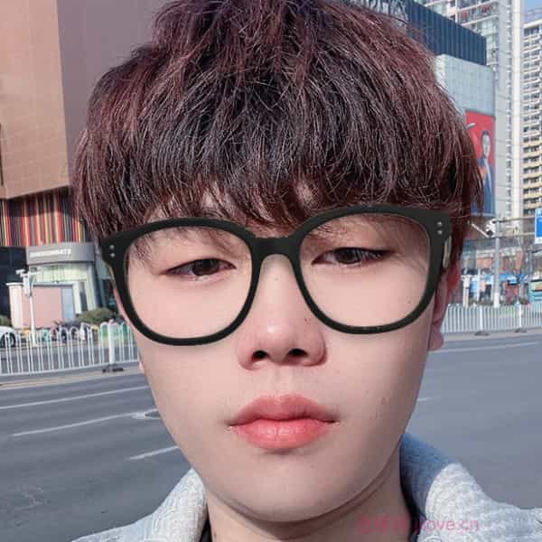 河南20岁单身帅哥真诚找对象-巴音郭楞蒙古征婚相亲网