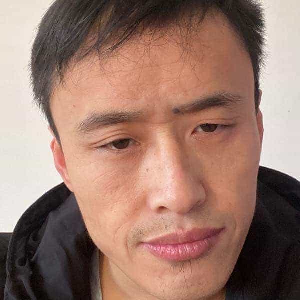40岁岁四川单身帅哥 - 巴音郭楞蒙古吉缘网