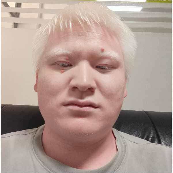 30岁岁安徽单身帅哥 - 巴音郭楞蒙古吉缘网