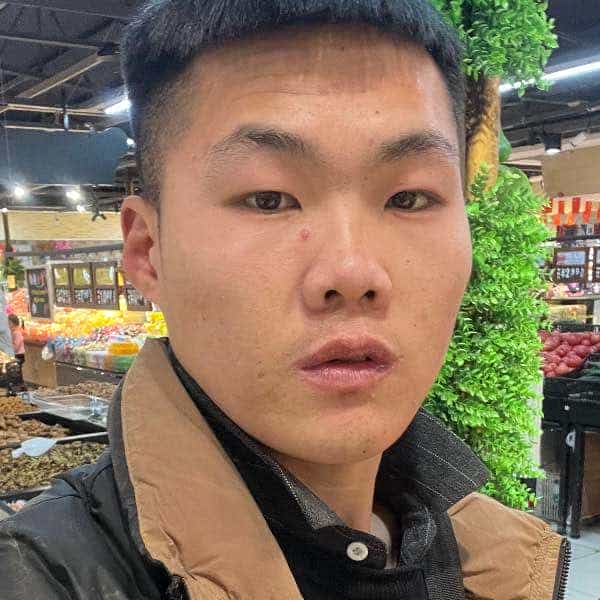 28岁岁河南单身帅哥 - 巴音郭楞蒙古吉缘网