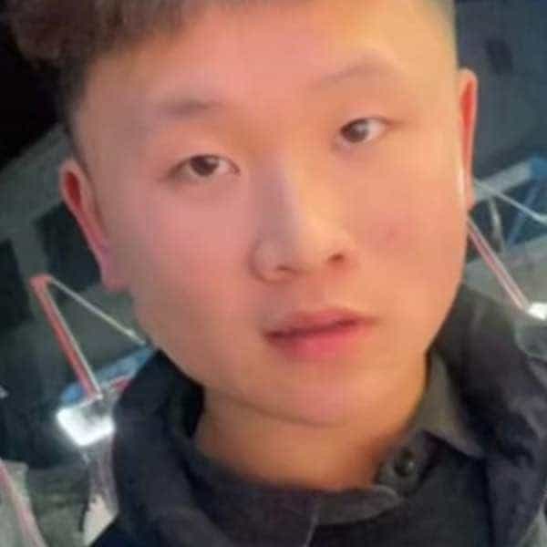 22岁岁河南单身帅哥 - 巴音郭楞蒙古吉缘网