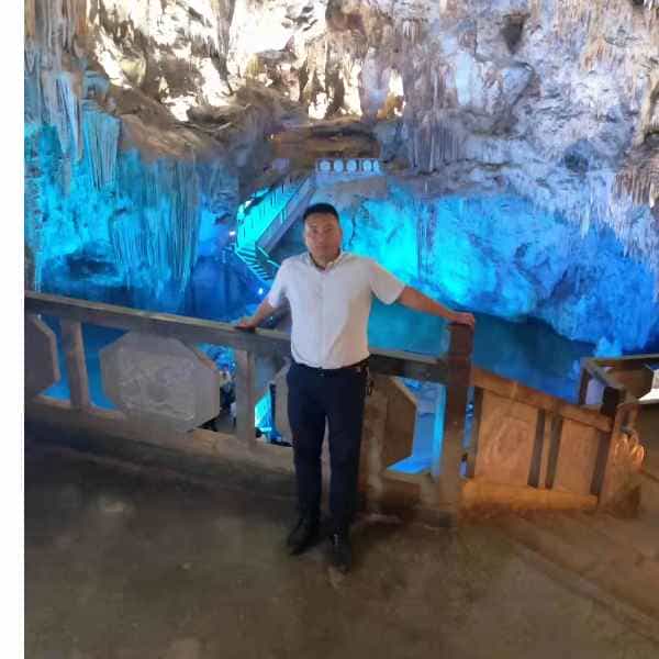 35岁岁云南单身帅哥 - 巴音郭楞蒙古吉缘网
