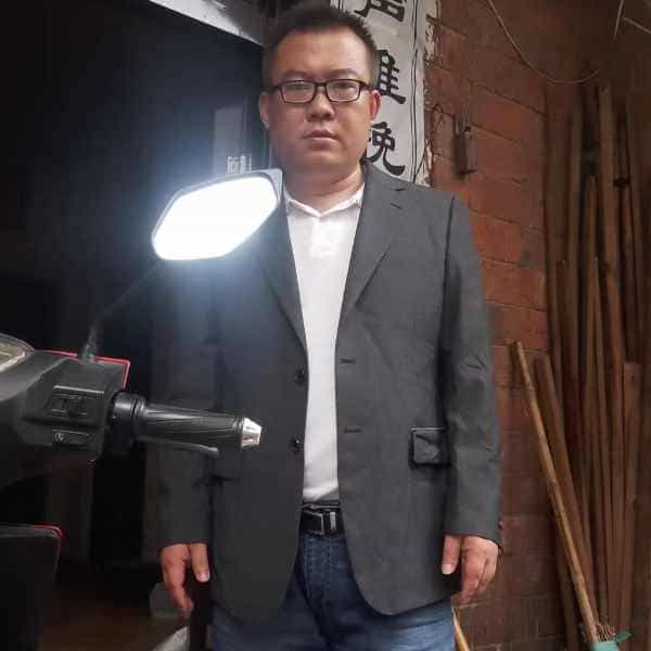 40岁岁江西单身帅哥 - 巴音郭楞蒙古吉缘网