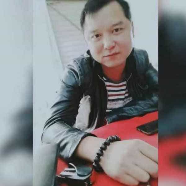 40岁岁湖南单身帅哥 - 巴音郭楞蒙古吉缘网