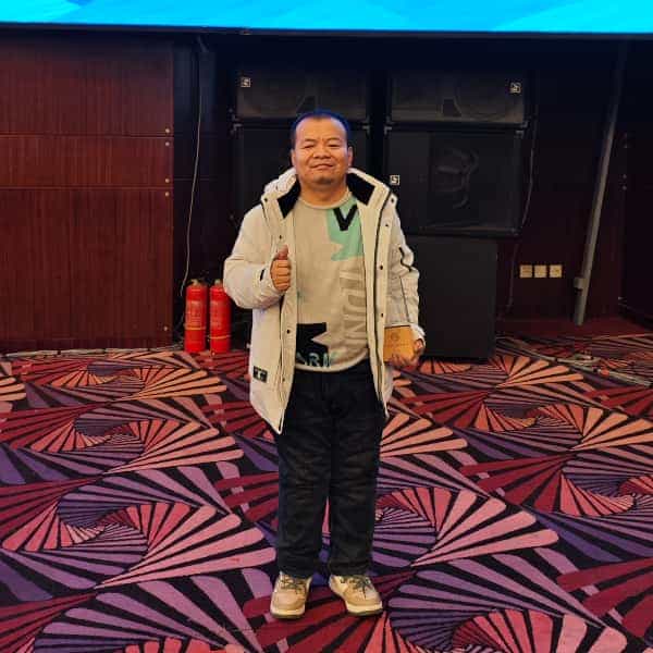 40岁岁辽宁单身帅哥 - 巴音郭楞蒙古吉缘网